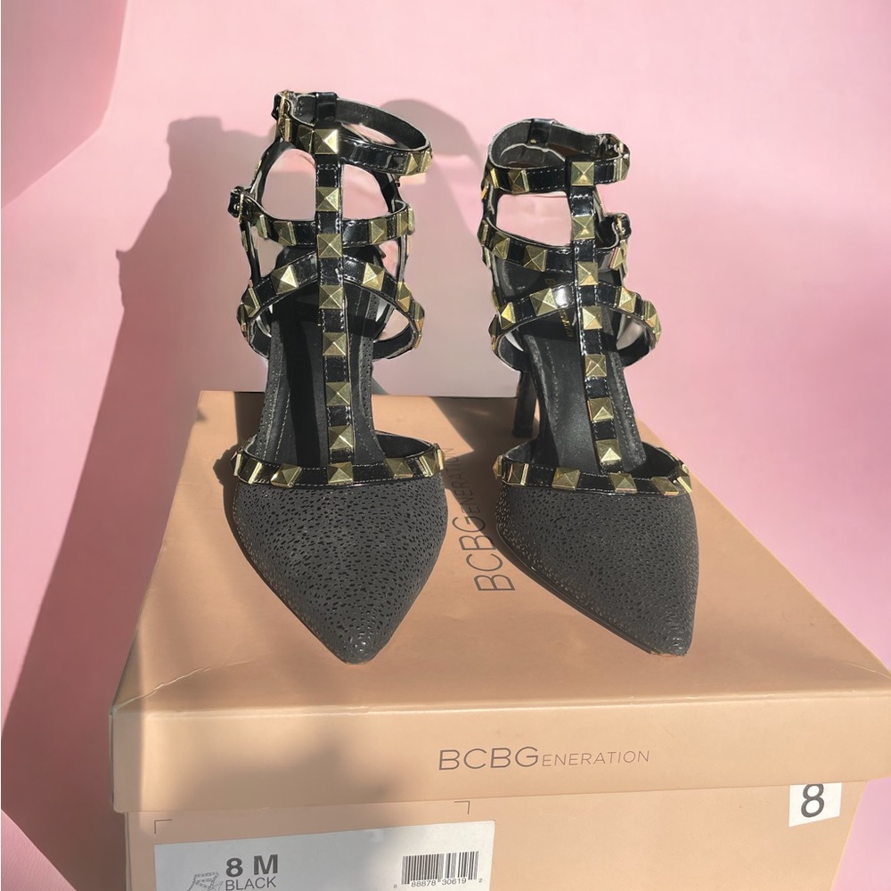 BCBG 8M DARRON-X gold studded black heels